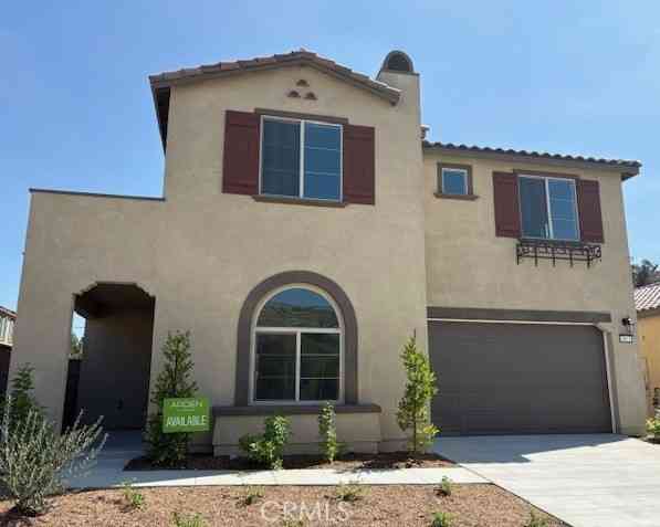Homes For Sale - 3813 Leafgreen Road<br/> Corona, CA 92883