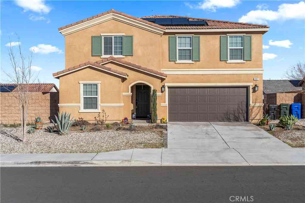 Homes For Sale - 12977 Rocky Trail Way<br/> Victorville, CA 92395