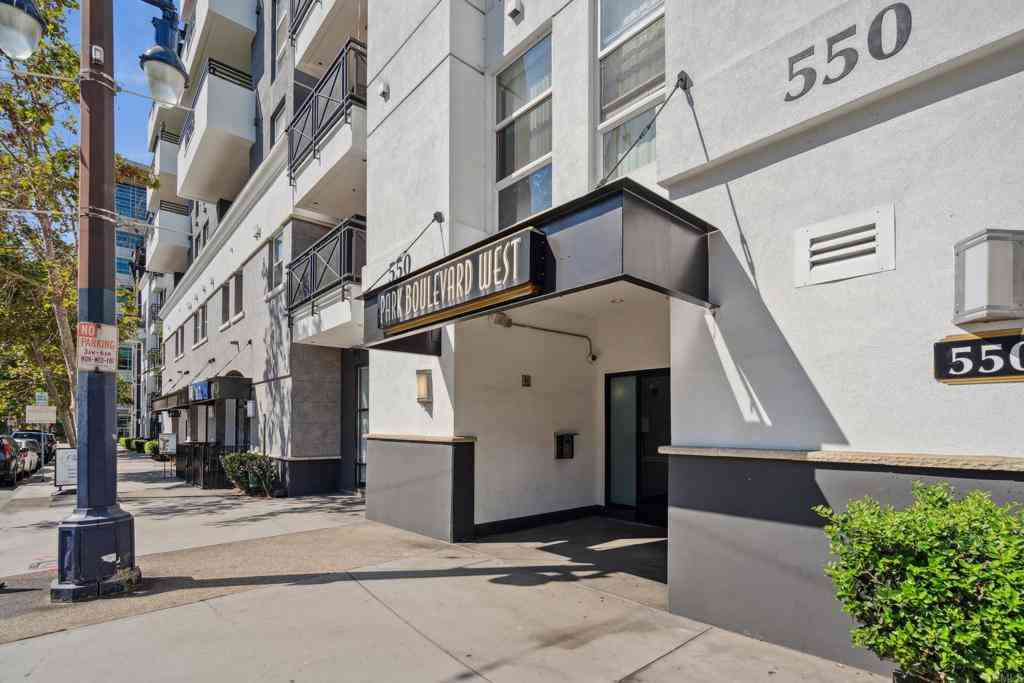 Condo For Sale - 550 Park Boulevard #2306<br/> San Diego, CA 92101
