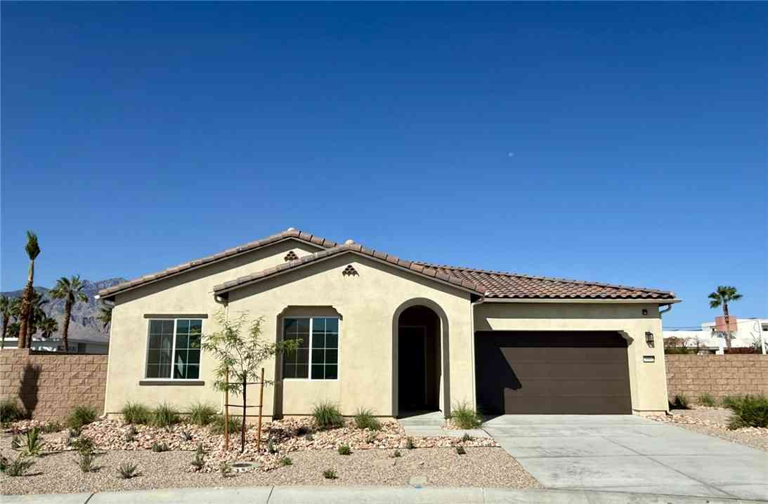 Homes For Sale - 29895 Amethyst Way<br/> Cathedral City, CA 92262