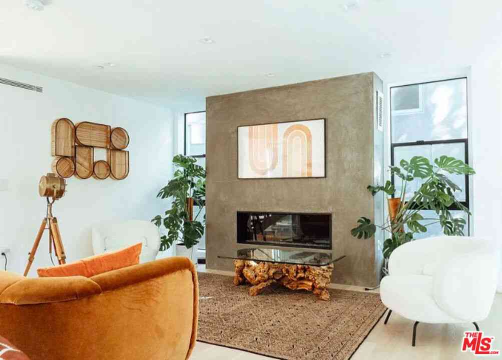 Condo For Rent - 115 Park Pl #115<br/> Los Angeles, CA 90291