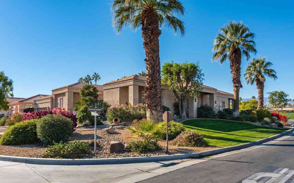 Homes For Sale - 39705 Tandika Trail S<br/> Palm Desert, CA 92211