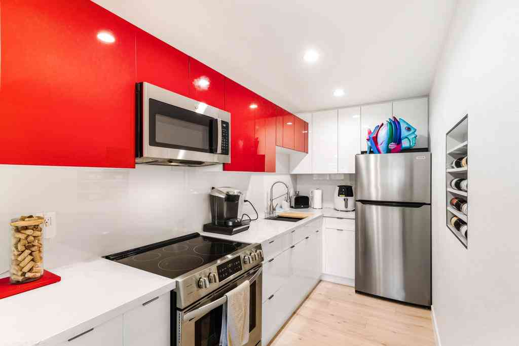 Condo For Sale - 2812 N Auburn Court #F201<br/> Riverside County, Palm Springs, CA 92262