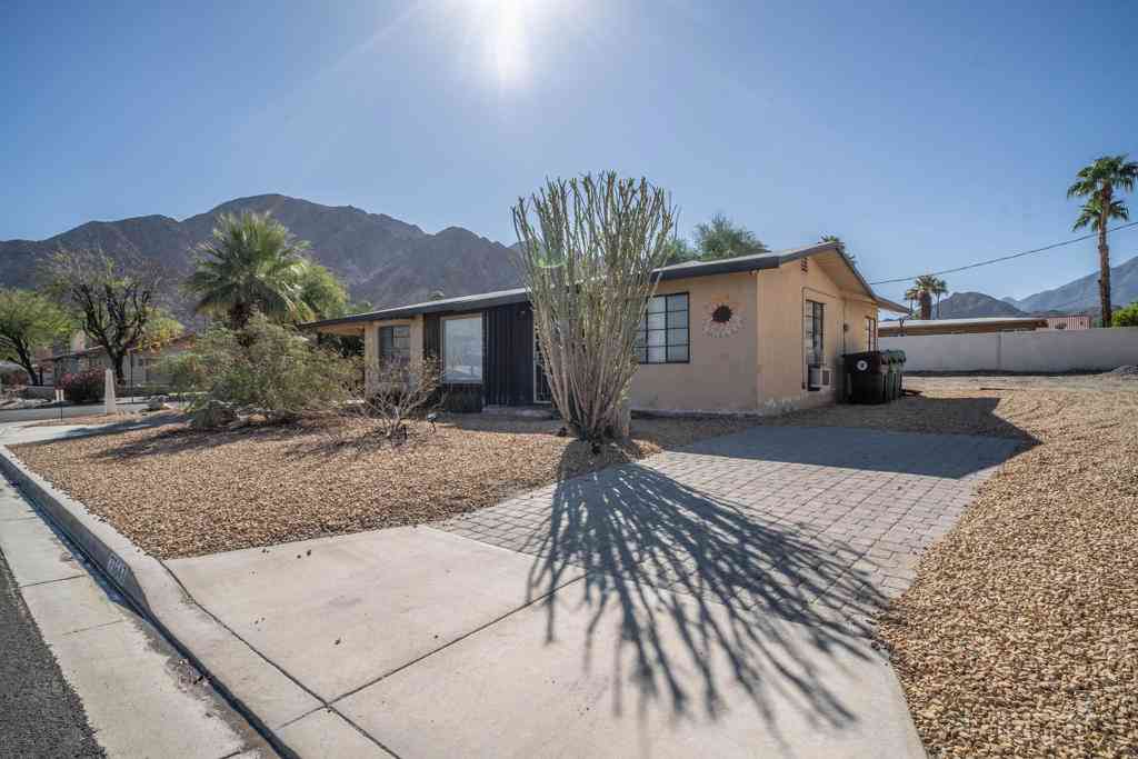 Homes For Sale - 77643 Temecula<br/> La Quinta, CA 92253