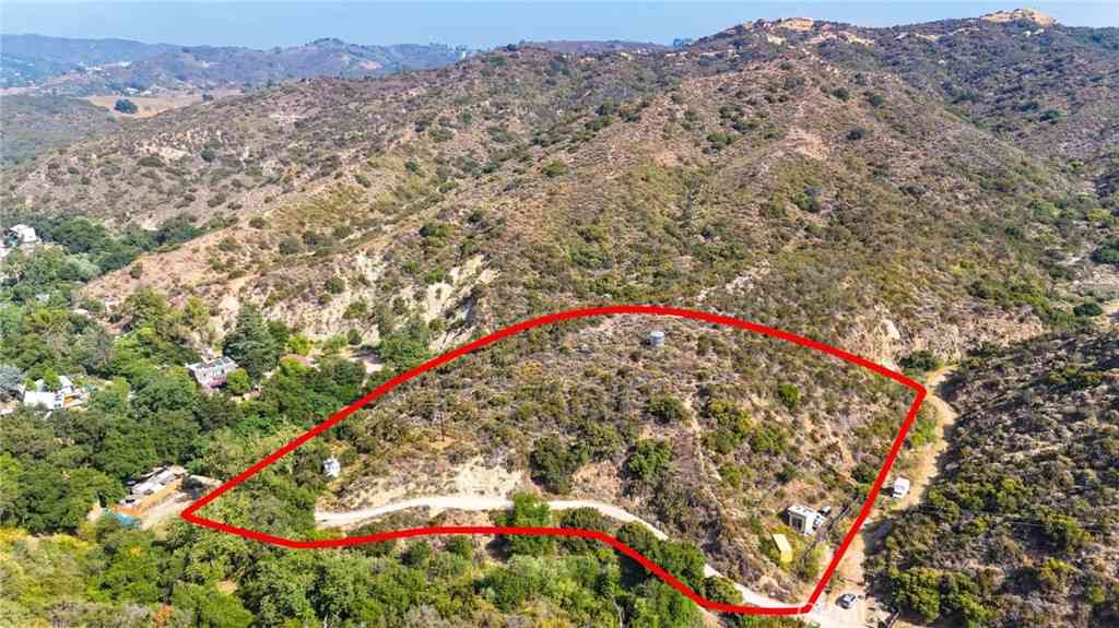 Vacant Land For Sale - 20219 Paradise Lane<br/> Topanga, CA 90290