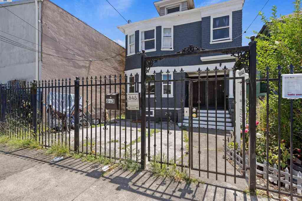 Multifamily For Sale - 845 Isabella Street<br/> Oakland, CA 94607