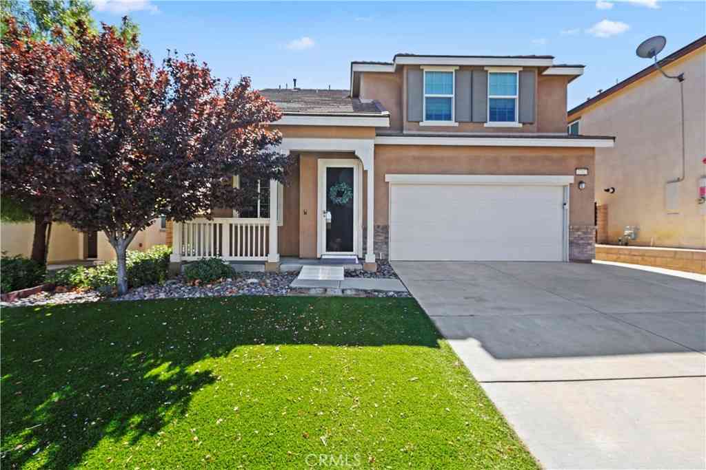 Homes For Sale - 3762 Rosena Ranch Road<br/> San Bernardino, CA 92407