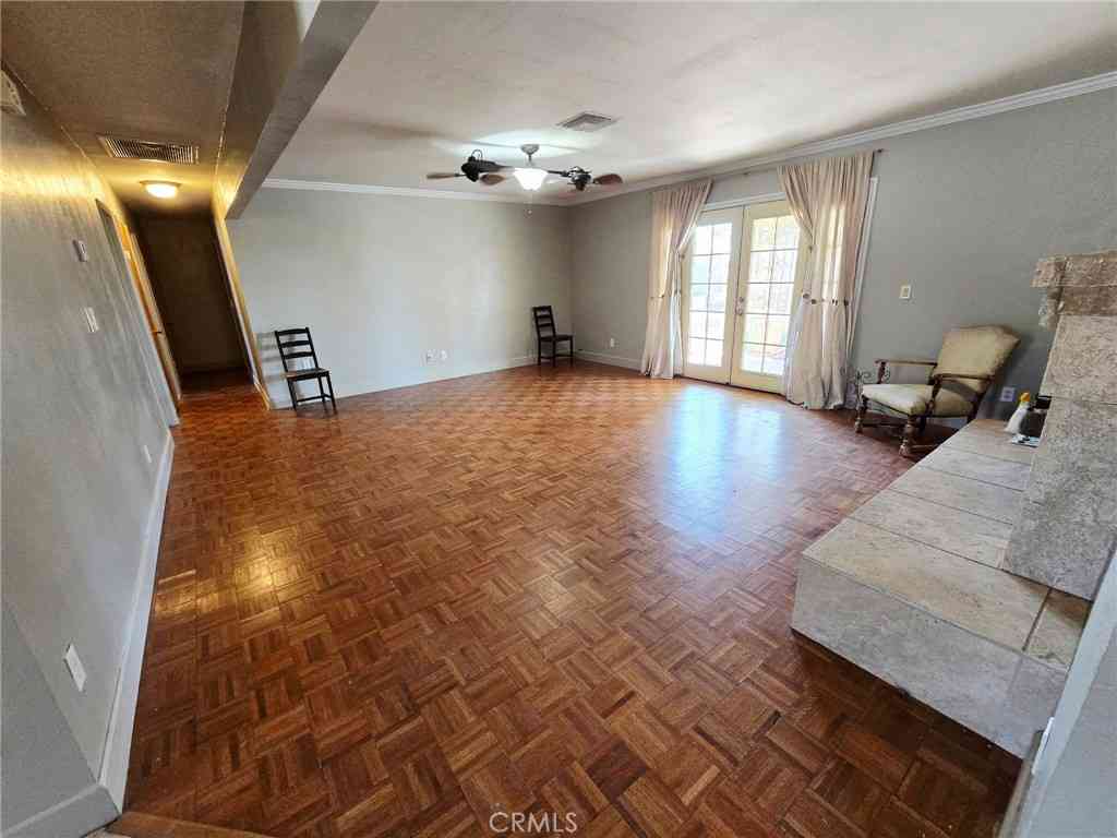 Homes For Rent - 20221 20221 Modoc<br/> Apple Valley, CA 92308