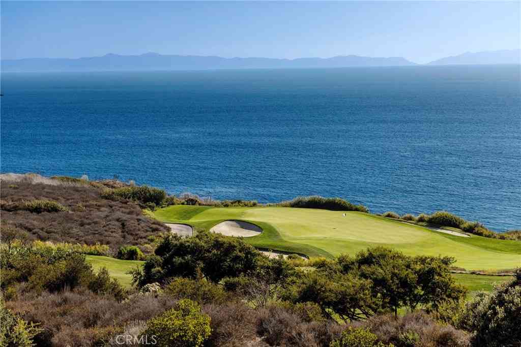 Condo For Sale - 3200 La Rotonda Drive #316<br/> Rancho Palos Verdes, CA 90275