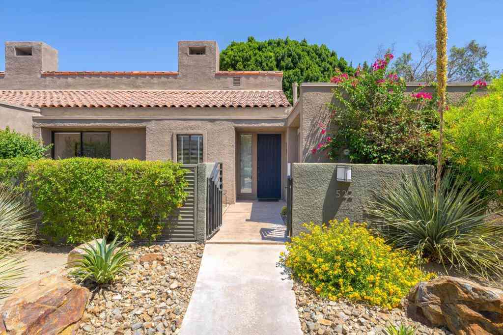Condo For Rent - 522 Desert West Drive<br/> Rancho Mirage, CA 92270