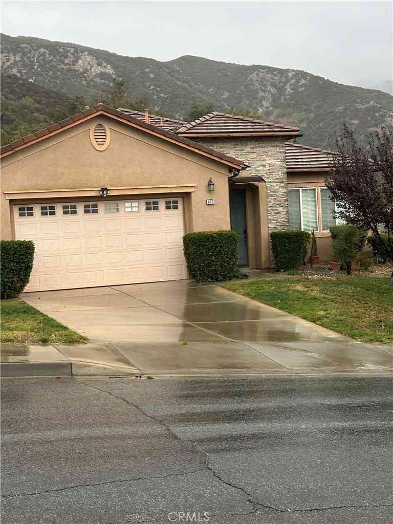 Homes For Sale - 6928 N Melvin<br/> San Bernardino, CA 92407