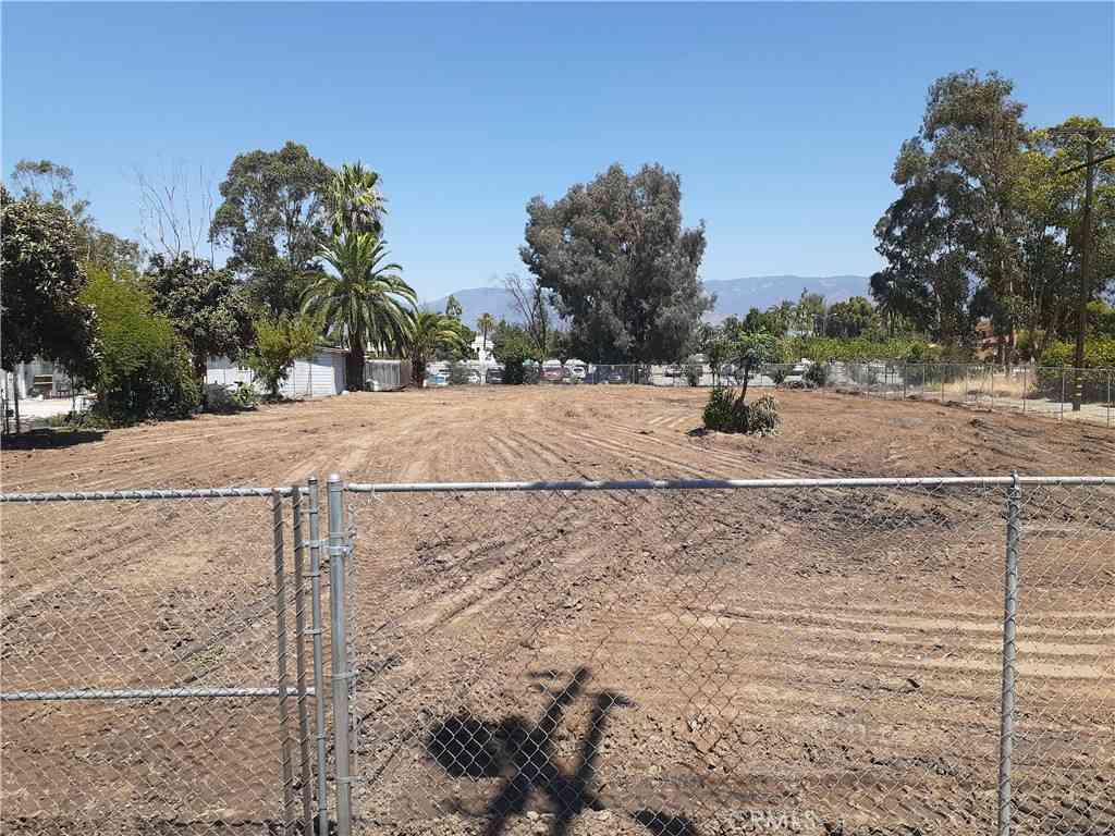 Vacant Land For Sale - Velarde Street<br/> San Bernardino, CA 92405