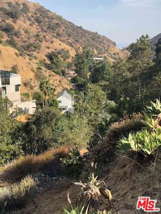 Vacant Land For Sale - 2301 Nichols Canyon<br/> Los Angeles, CA 90046