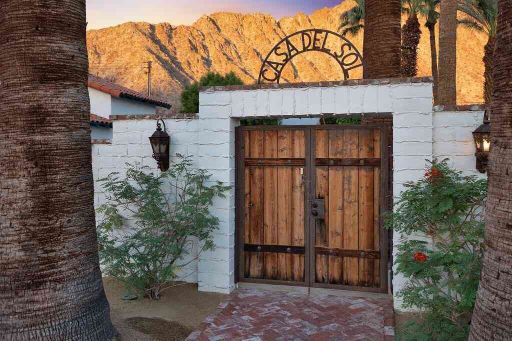 Homes For Rent - 52123 Avenida Diaz<br/> La Quinta, CA 92253