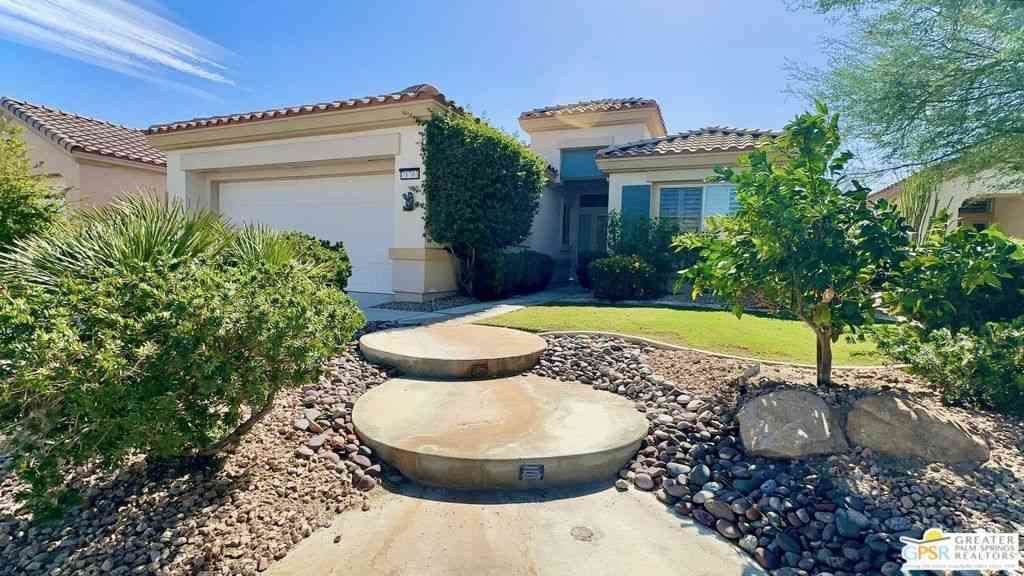 Homes For Sale - 78703 Stansbury Court<br/> Palm Desert, CA 92211