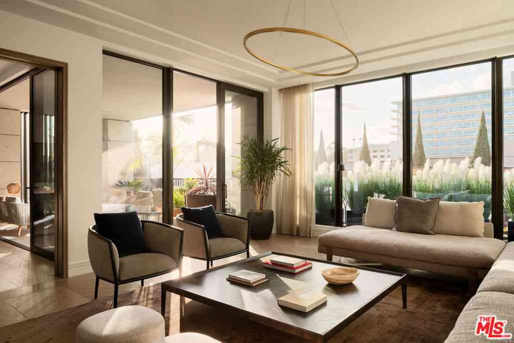 Condo For Sale - 9900 S Santa Monica Boulevard #2D<br/> Beverly Hills, CA 90212