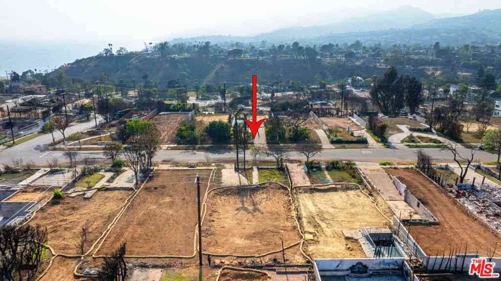 Vacant Land For Sale - 616 Via De La Paz<br/> Pacific Palisades, CA 90272