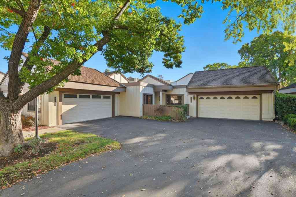 Condo For Sale - 6098 Montgomery Court<br/> San Jose, CA 95135