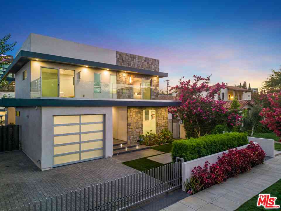 Homes For Rent - 6410 Lindenhurst Avenue<br/> Los Angeles, CA 90048