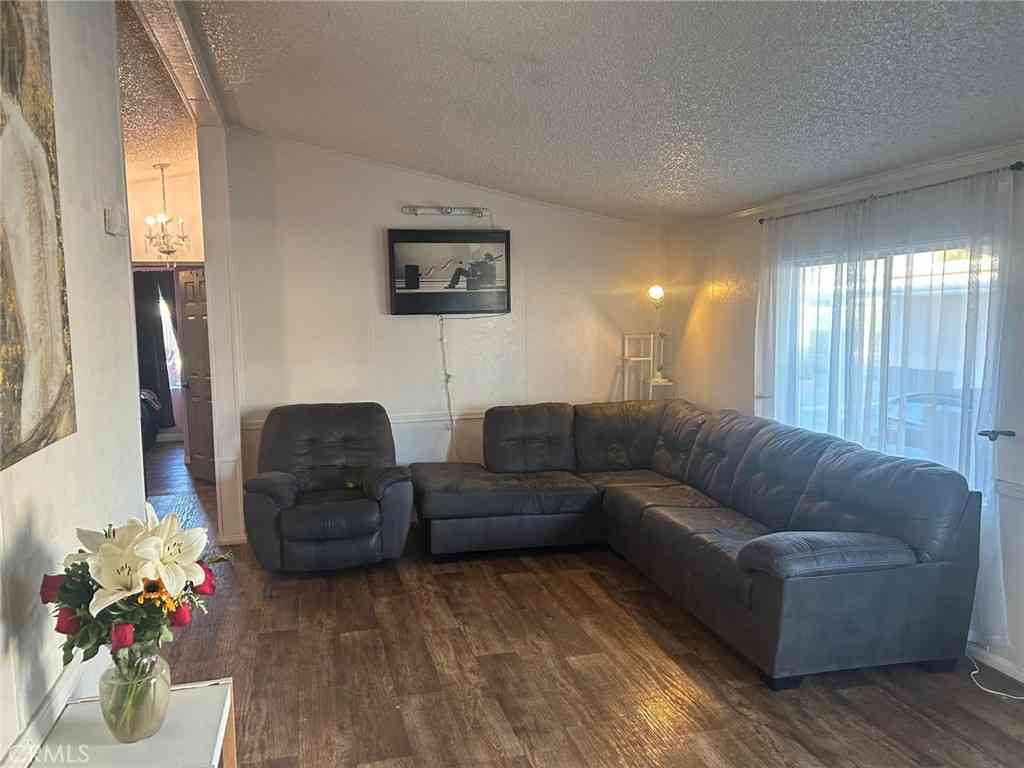 Mobile Home For Sale - 12861 West Street #157<br/> Garden Grove, CA 92840