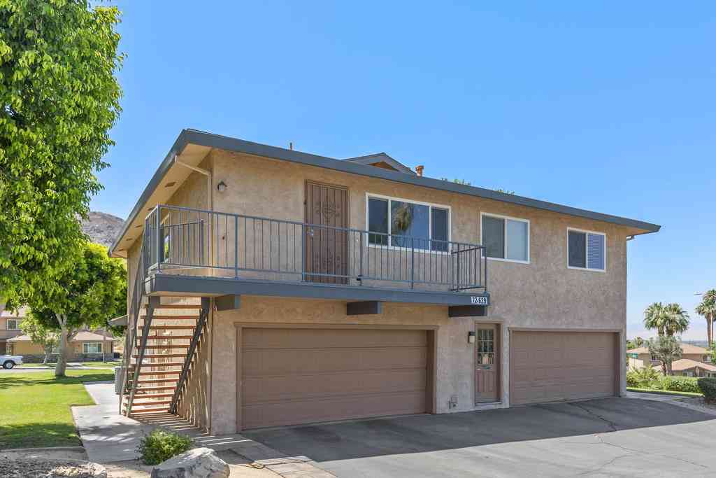 Condo For Rent - 72629 Edgehill Drive #4<br/> Palm Desert, CA 92260
