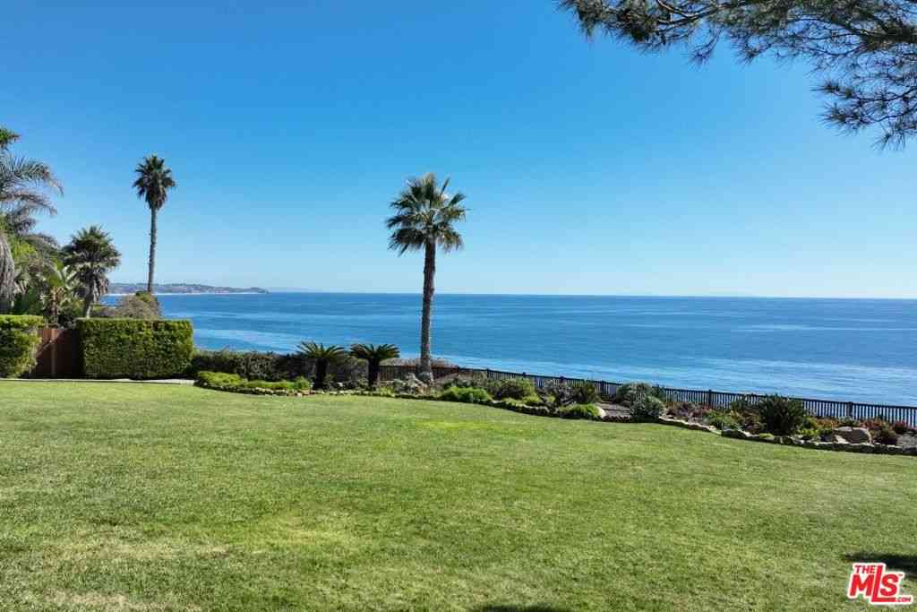 Homes For Rent - 32440 Pacific Coast Highway<br/> Malibu, CA 90265