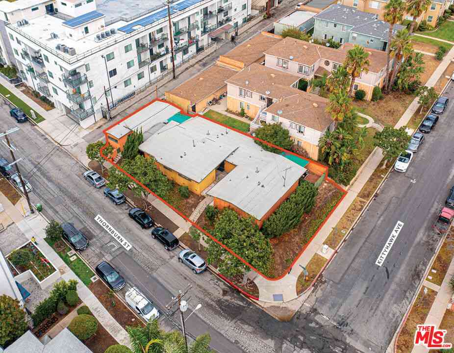 Homes For Sale - 5503 Thornburn Street<br/> Los Angeles, CA 90045