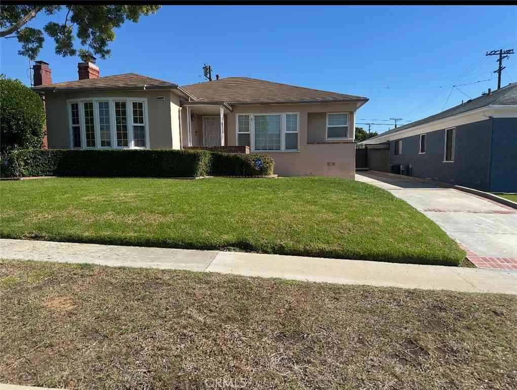 Homes For Sale - 6260 Mosley<br/> Los Angeles, CA 90056