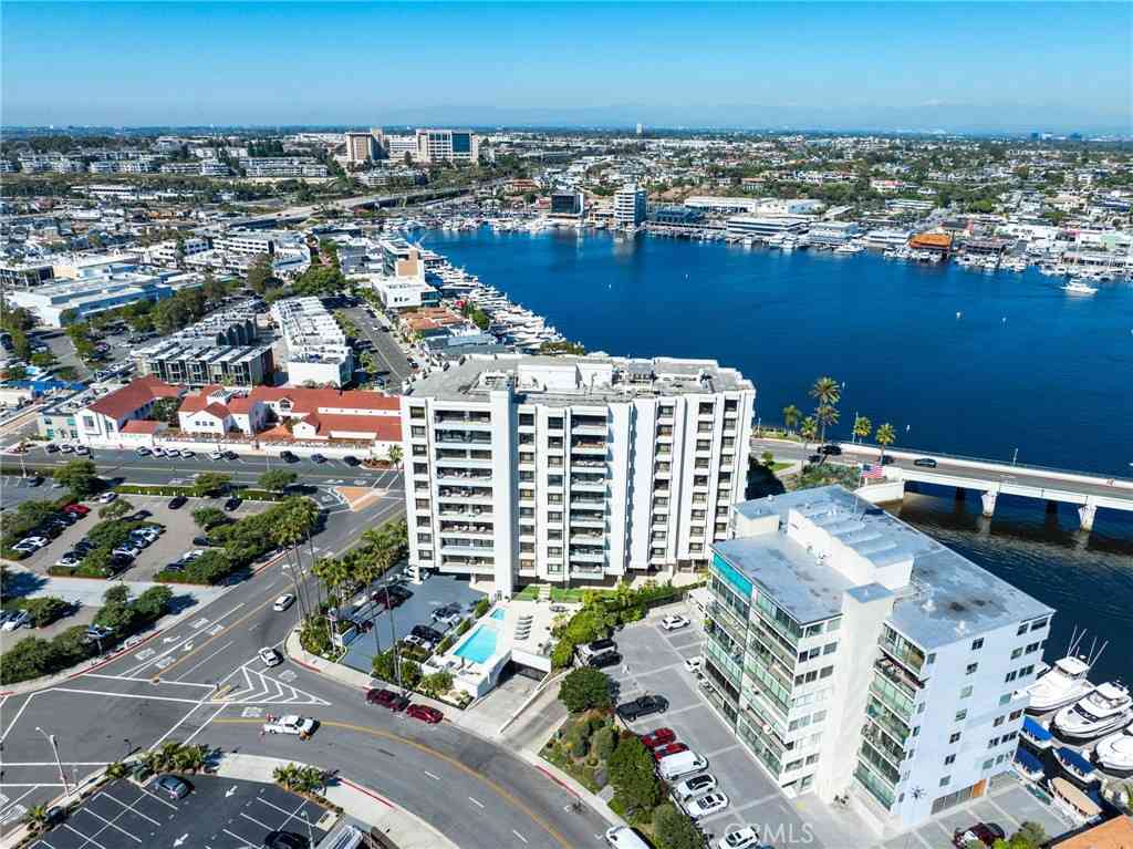 Condo For Rent - 601 Lido Park<br/> Newport Beach, CA 92663