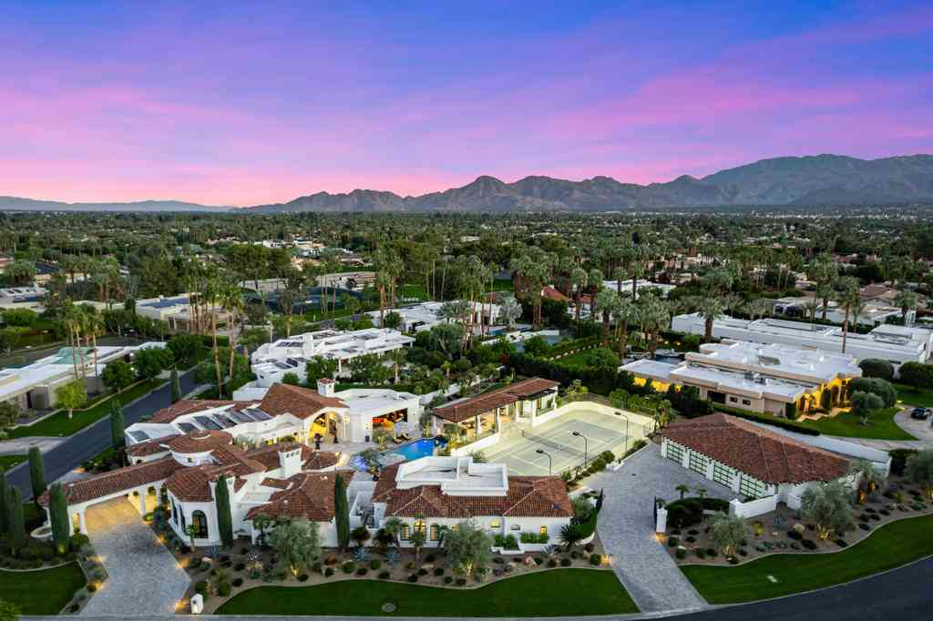 Homes For Sale - 40440 Morningstar Road<br/> Rancho Mirage, CA 92270