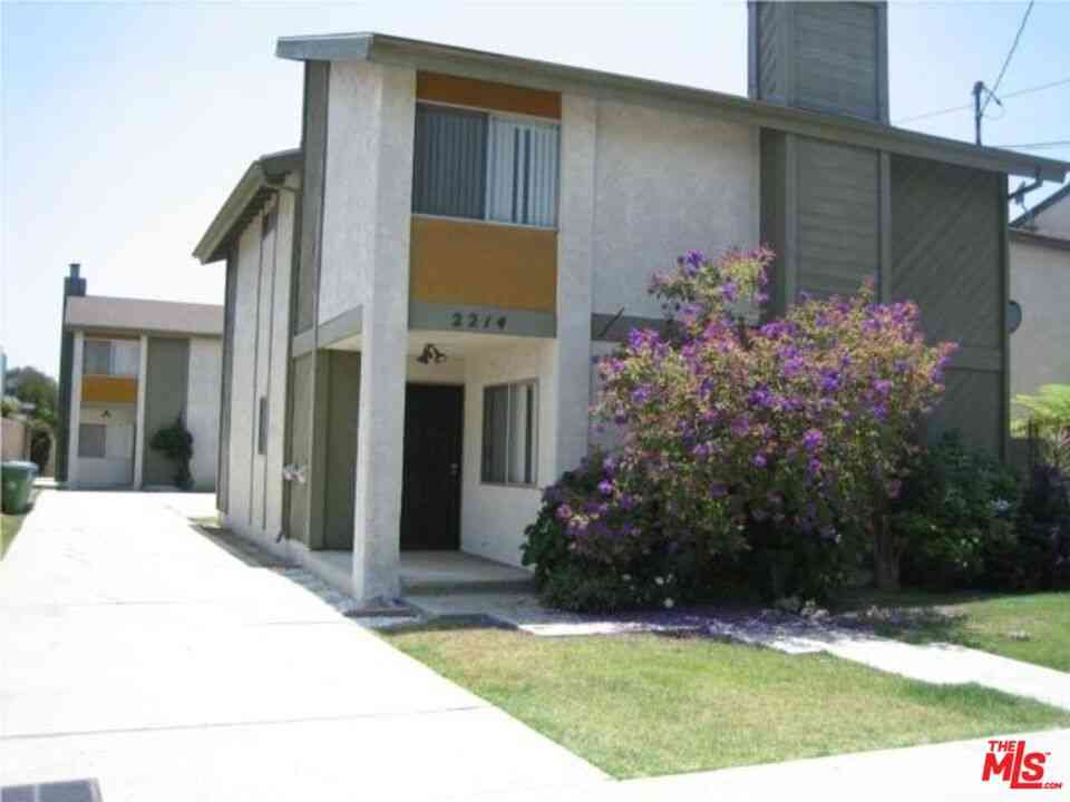 Condo For Rent - 2214 Dufour Avenue #B<br/> Redondo Beach, CA 90278