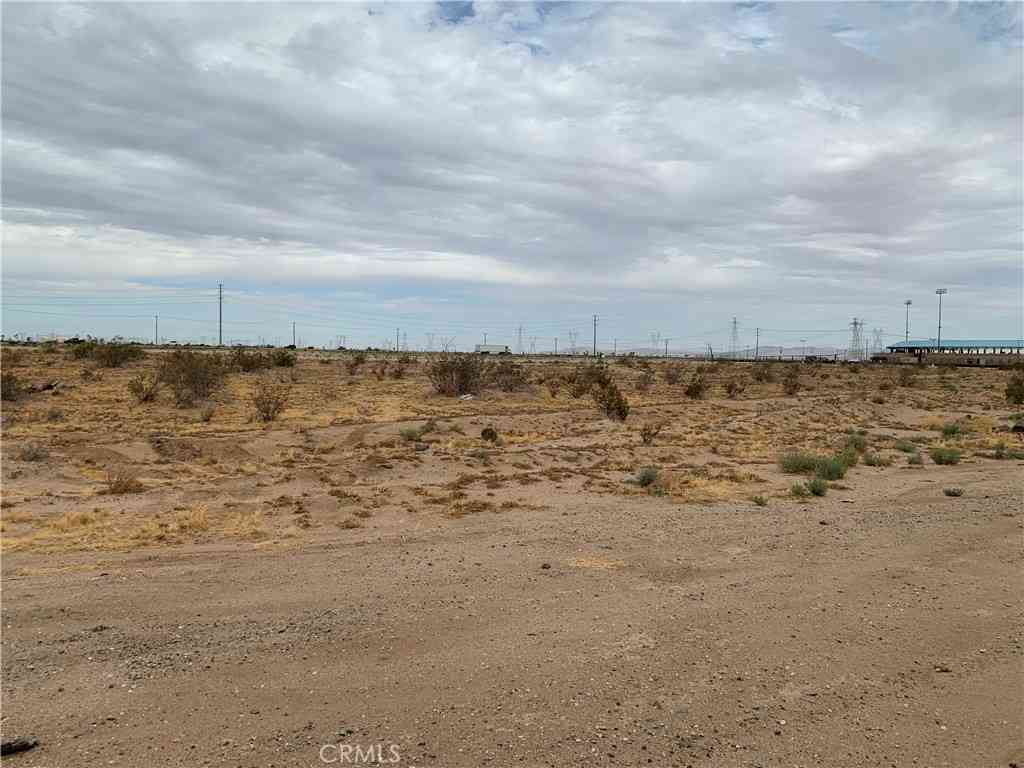 Vacant Land For Sale - Adelanto Road<br/> Adelanto, CA 92301