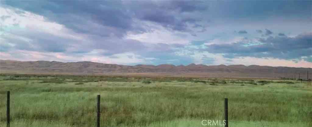 Vacant Land For Sale - 083-241-064<br/> Santa Margarita, CA 93453