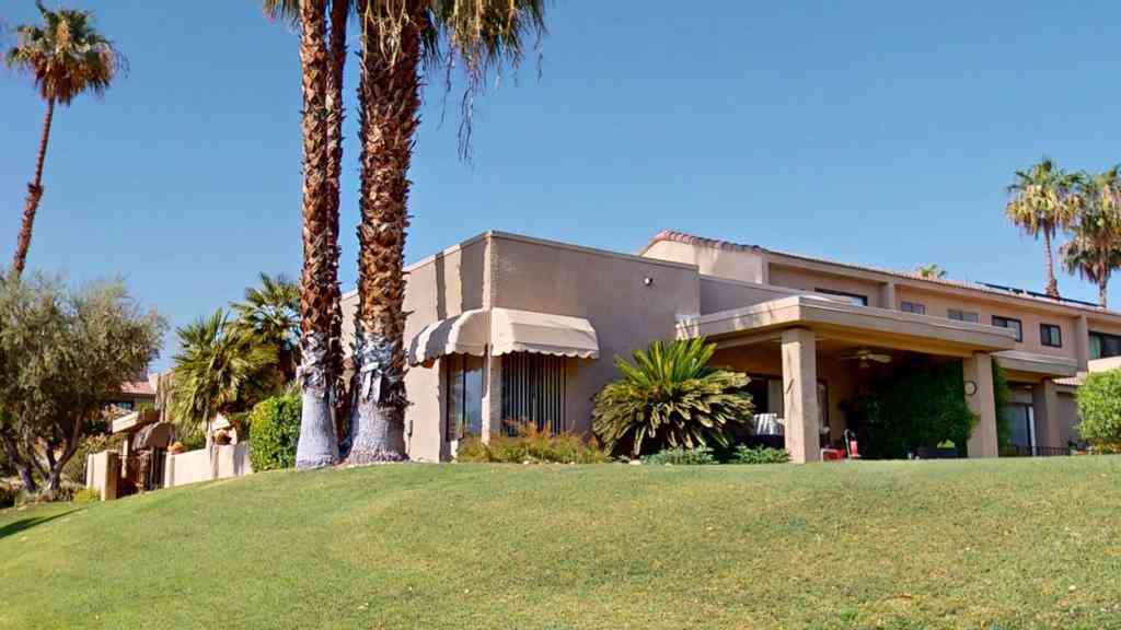 Condo For Rent - 72350 Rim Drive<br/> Palm Desert, CA 92260