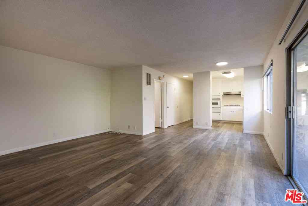 Condo For Rent - 1538 Stanford Street #5<br/> Santa Monica, CA 90404