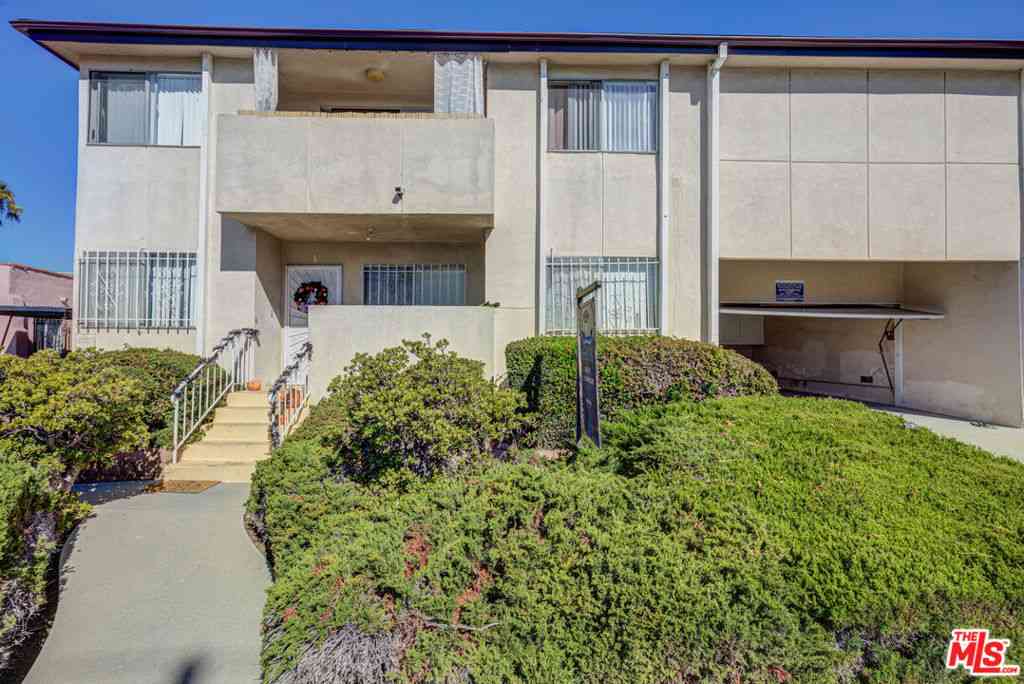 Condo For Rent - 305 E Plymouth #A<br/> Inglewood, CA 90302