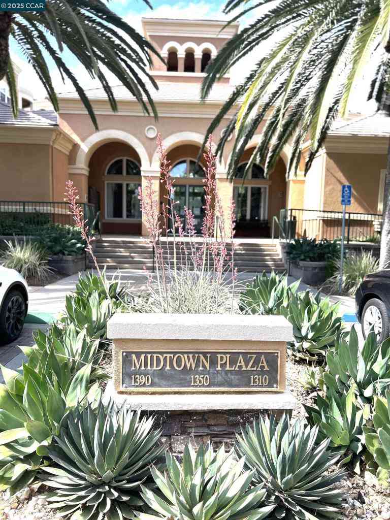 Condo For Sale - 1310 Saddle Rack St #352<br/> San Jose, CA 95126
