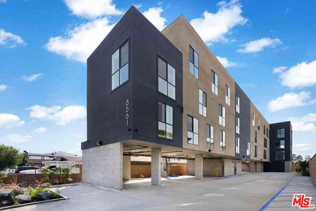 Apartment For Rent - 8561 Belmont Street #6<br/> Cypress, CA 90630