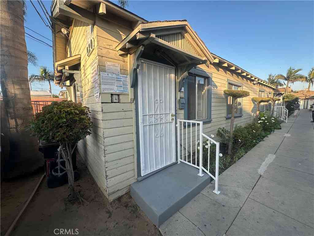 Condo For Rent - 920 Mcfarland Avenue<br/> Wilmington, CA 90744