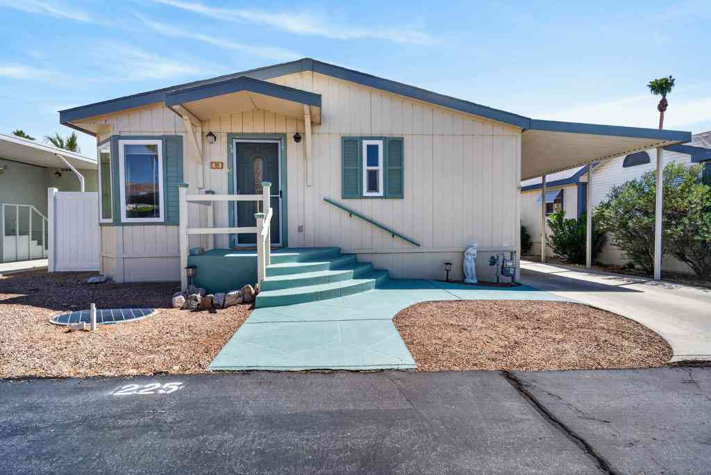 Mobile Home For Sale - 18070 Langlois Road #225<br/> Desert Hot Springs, CA 92241