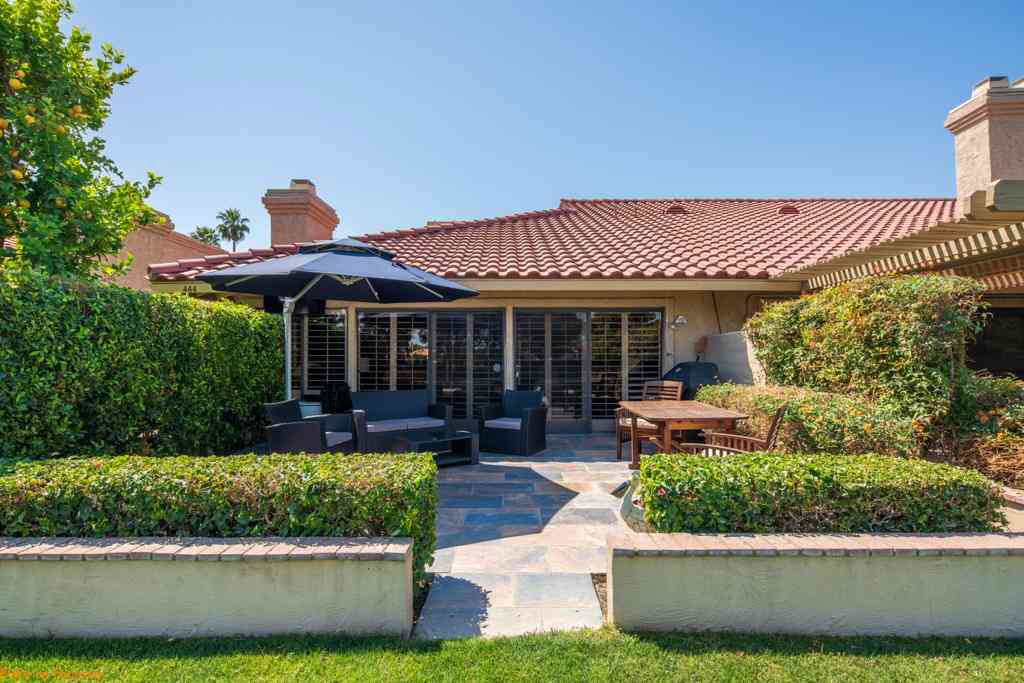 Condo For Sale - 41444 Woodhaven Dr. Drive E<br/> Palm Desert, CA 92211