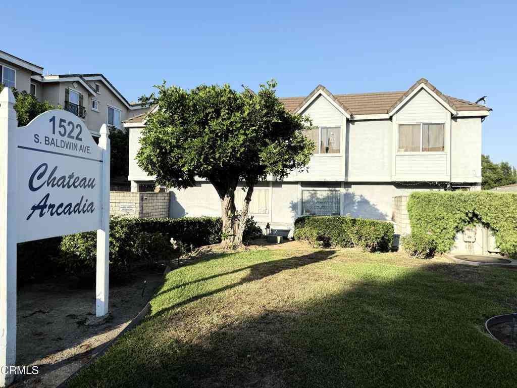 Condo For Rent - 1522 S Baldwin Avenue #4<br/> Arcadia, CA 91007