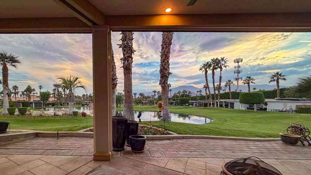 Mobile Home For Sale - 80394 Avenue 48 #337<br/> Indio, CA 92201