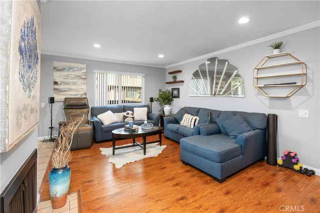 Condo For Sale - 1335 #139 W 139th<br/> Gardena, CA 90247