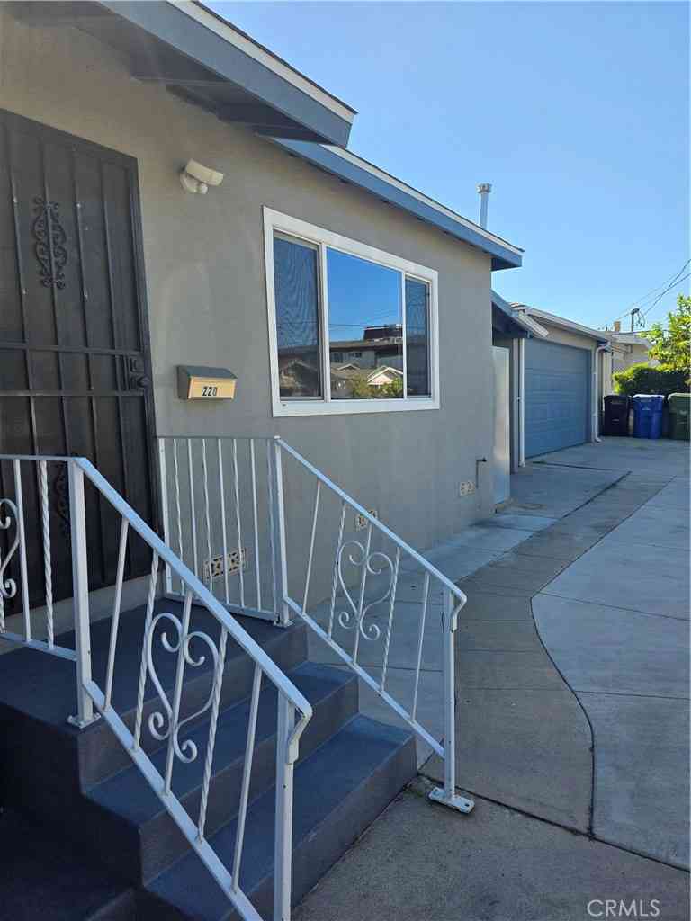 Multifamily For Rent - 220 N. Saratoga<br/> East Los Angeles, CA 90033