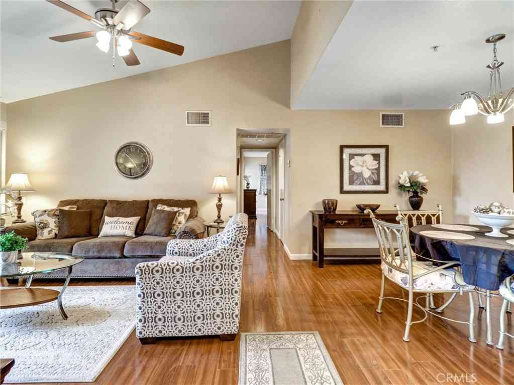 Condo For Sale - 222 N Calle El Segundo #565<br/> Palm Springs, CA 92262