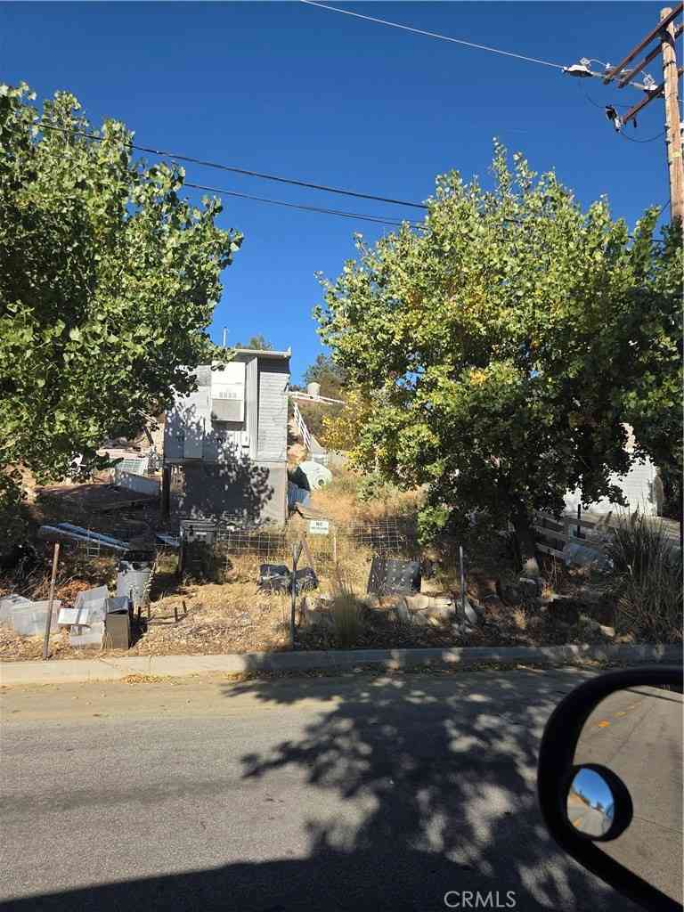 Homes For Sale - 42530 Ranch Club<br/> Los Angeles County, Lake Elizabeth, CA 93532