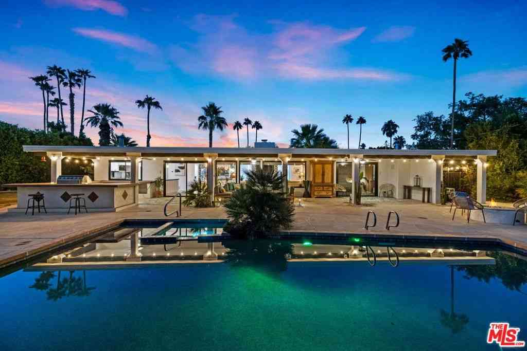 Homes For Rent - 73245 Bursera Way<br/> Palm Desert, CA 92260
