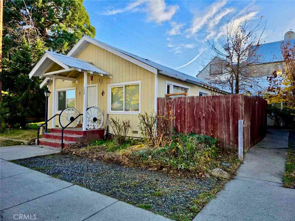 Homes For Sale - 149 Diggles St<br/> Siskiyou County, Etna, CA 96027