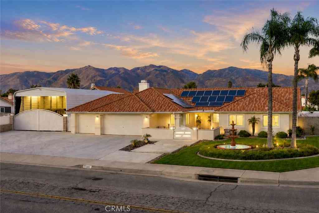 Homes For Sale - 1497 Park<br/> San Jacinto, CA 92583